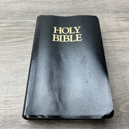 Holy Bible Reference KJV Giant Print Red Letter Concordance Zondervan 1994 - Picture 2 of 8
