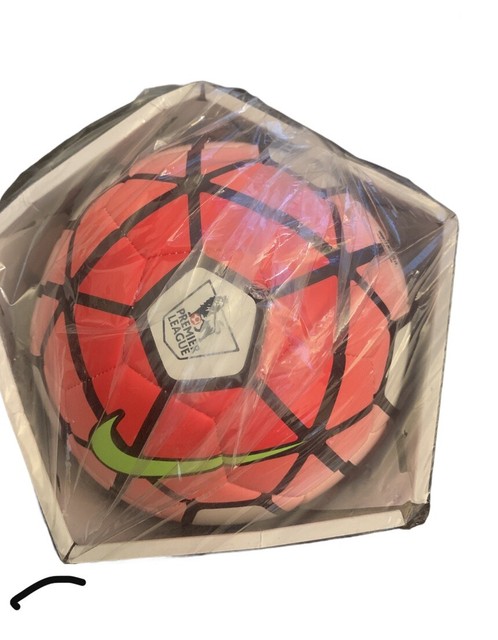 barclays premier league ball