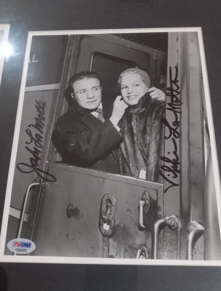 RAGING BULL DISPLAY Jake And Vikki LaMotta signed 8x10 and Orig. Ad.   PSA ! - Image 2 of 4