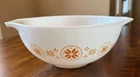 Vintage PYREX Town & Country 2 1/2 qt Cinderella Mixing Bowl #443 Made in USA