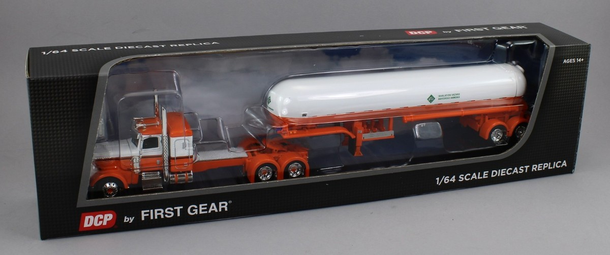 ミニカー 1/64 DCP Peterbilt 389 with Tanker DCP 1:64 *ORANGE & WHITE* Peterbilt 389 36