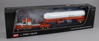 DCP 1:64 *ORANGE & WHITE* Peterbilt 389 36