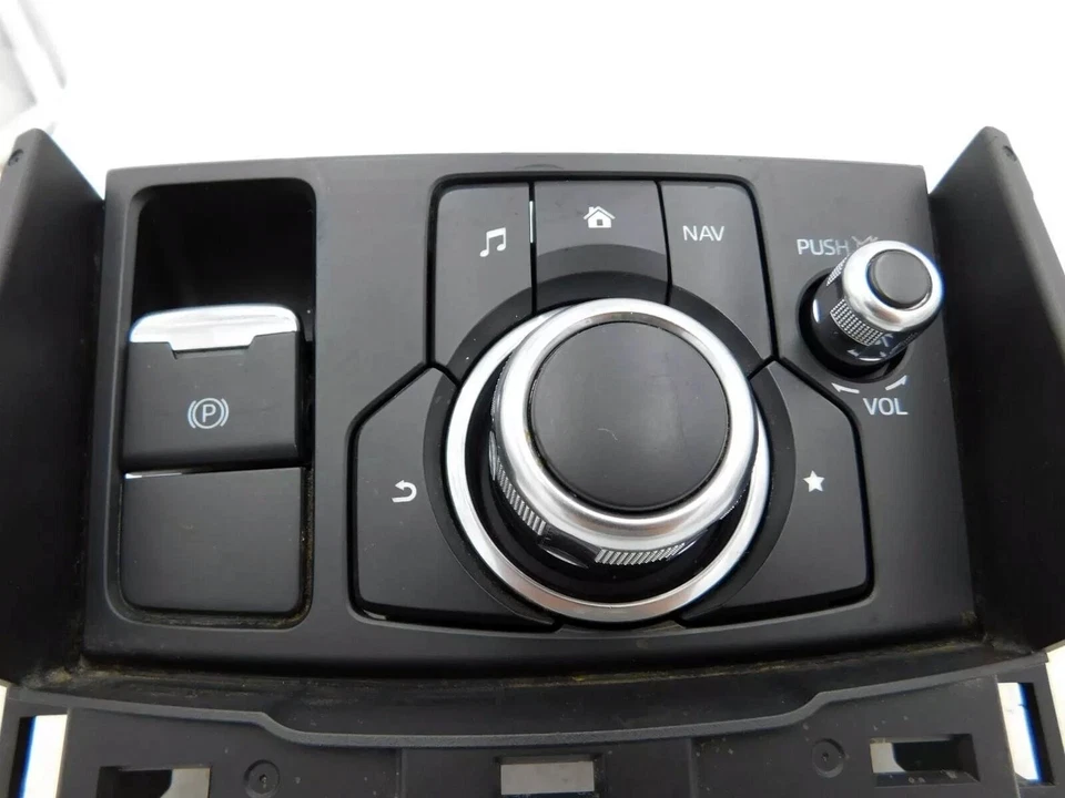 Mazda 3 2016-2018 radio navegación consola de control montada con freno de estacionamiento eléctrico Foto 2 de 4