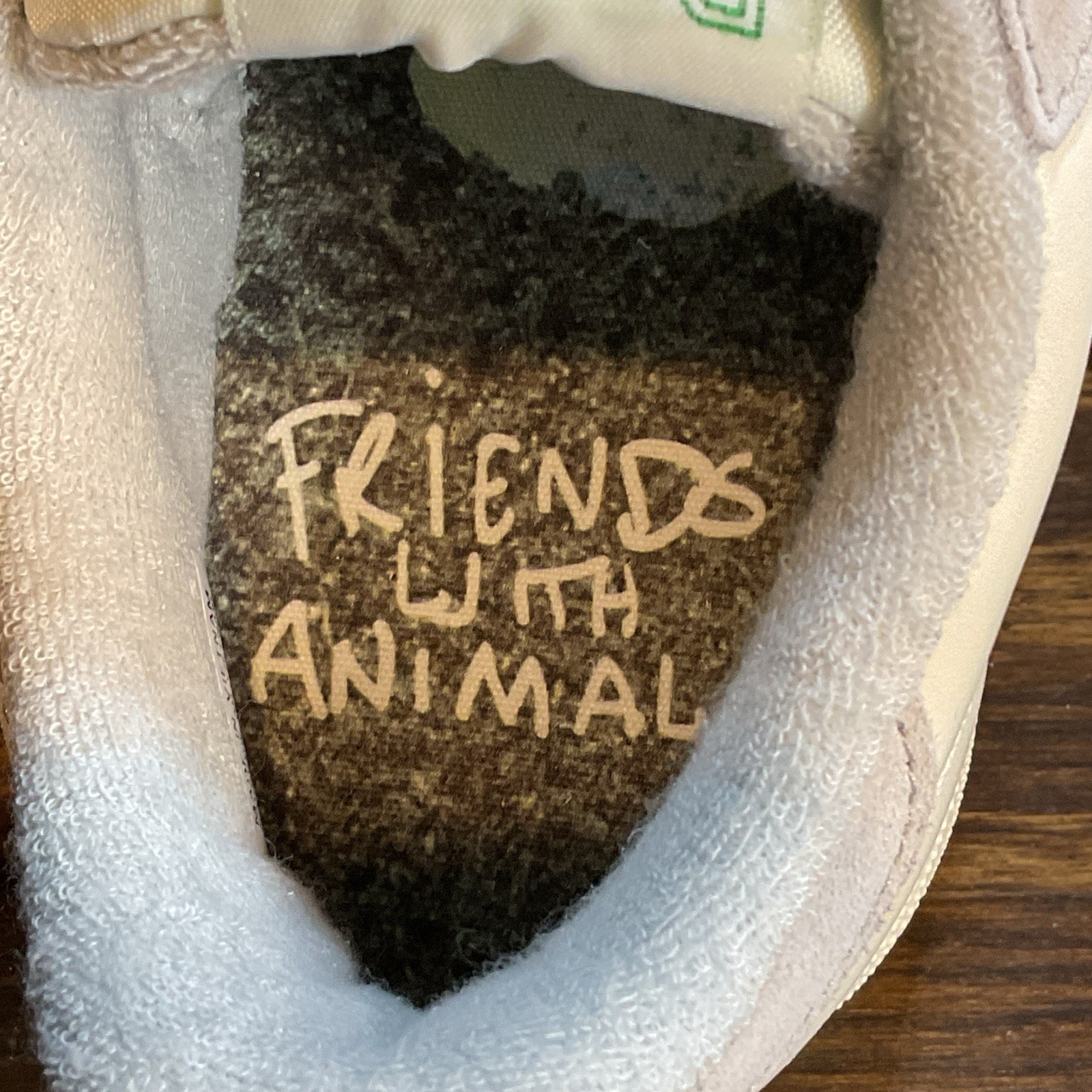 New Reebok Club C 85 X Friends With Animals ‘Chalk Glen Green'  Men’s Sz10 Rare image 10