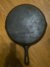 Vintage Unmarked Wagner #8 Cast Iron Skillet 10.5 Made In USA