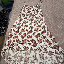 Torrid Size 3 High Low Dress With Ruffle Hem White With Floral Pattern