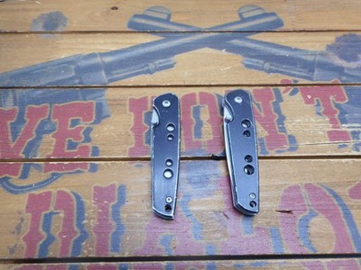 Lot of 2 Gerber SB 2.5 Pocket Knives Liner Lock Plain Edge Blade