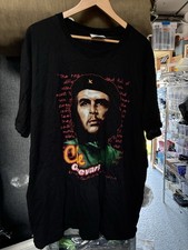 vintage Che Guevara graphic t-shirt.