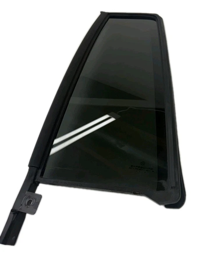 Стекло вентиляционного окна задней левой водительской двери для Jeep Grand Cherokee 1999-2004 годов выпуска - Изображение 2 из 4