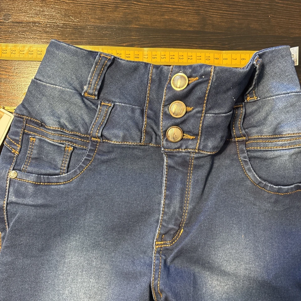 WG Jeans 265 Nebula High Rise Skinny Women Jeans Size 8 Levanta Cola Colombiano - image 3 of 4