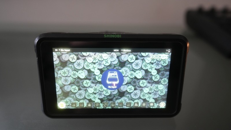 Atomos Shinobi 5.2"" 4k HDMI Monitor with SmallRig NP-F970