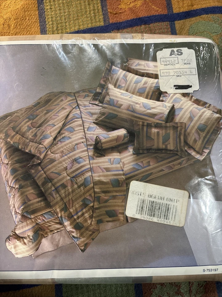 Wamsutta Oasis Queen Flat Sheet Supercale Plus Multicolor - Image 3 of 4