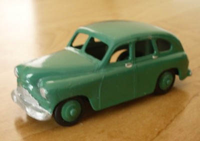 Dinky Toys 40E Standard Vanguard grün neu lackiert offene Radläufe Druckguss