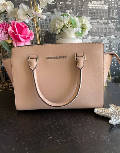 Michael Kors Selma Medium Bag - Rose 