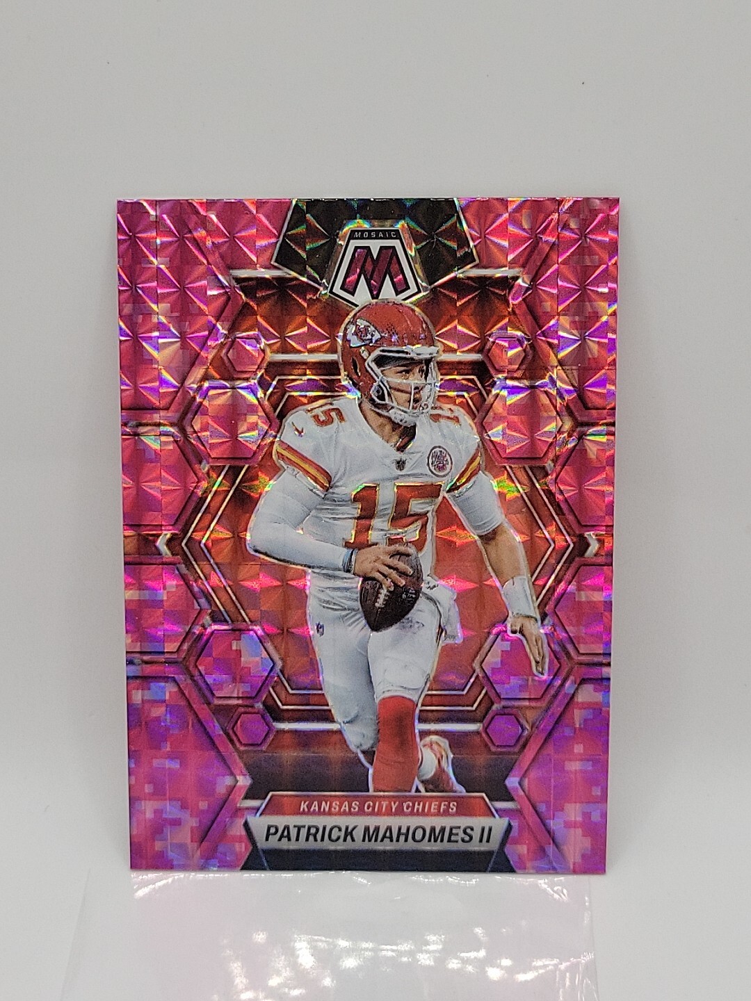 2023 Panini Mosaic - Camo Pink Mosaic Prizm #109 Patrick Mahomes II