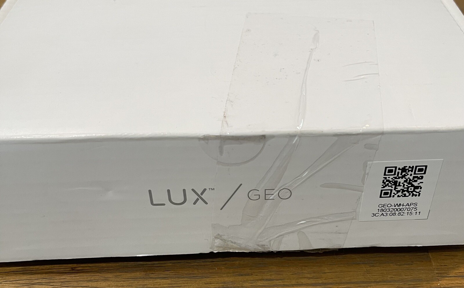 LUX PRODUCTS GEO WHITE WI-FI 7 DAY SMART PROGRAMMABLE HOME THERMOSTAT