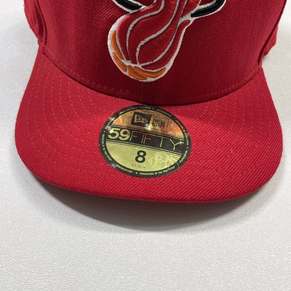 Miami Heat Hat Cap Men’s Red 8 NBA Fitted 100% Wool 59Fifty New Era - Image 2 of 4