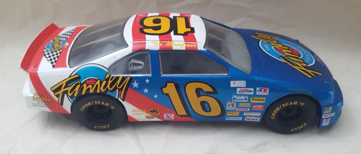 ミニカー　NASCAR Earnhardt Racing Family 1995 Racing Champions #16 The Family Channel 1:24 Scale Ford