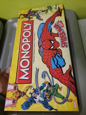 Spider-Man Monopoly Collector's Edition 2012 Board Game EUC Played Once Marvel