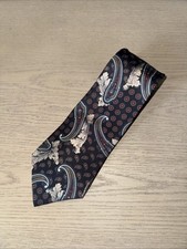 Vintage Mens Neck Tie Halston 100% Italian Silk Made In USA Navy Paisley