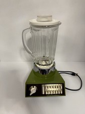 Vintage Waring Futur Series Solid State Blender &mdash; Avocado Green &mdash; WORKS