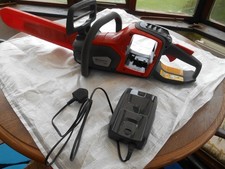 Husqvana 225i Cordless Chainsaw with 12" Bar and Battery Charger