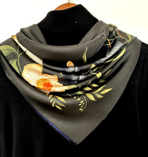 35"x35"Flower Print Pure Mulberry Twill Silk 18momme Double-sided Scarf88x88cm