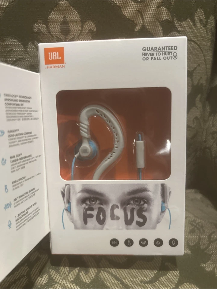 Nuevos Yurbuds Focus 300 Auriculares Deportivos a Prueba de Sudor Auriculares JBL Pequeños Aqua Foto 2 de 4