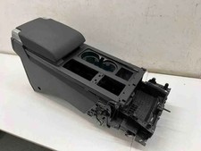 LAND ROVER DISCOVERY SPORT L550 Armlehne HY32045J40A HY32045J40B 2.00 32428414