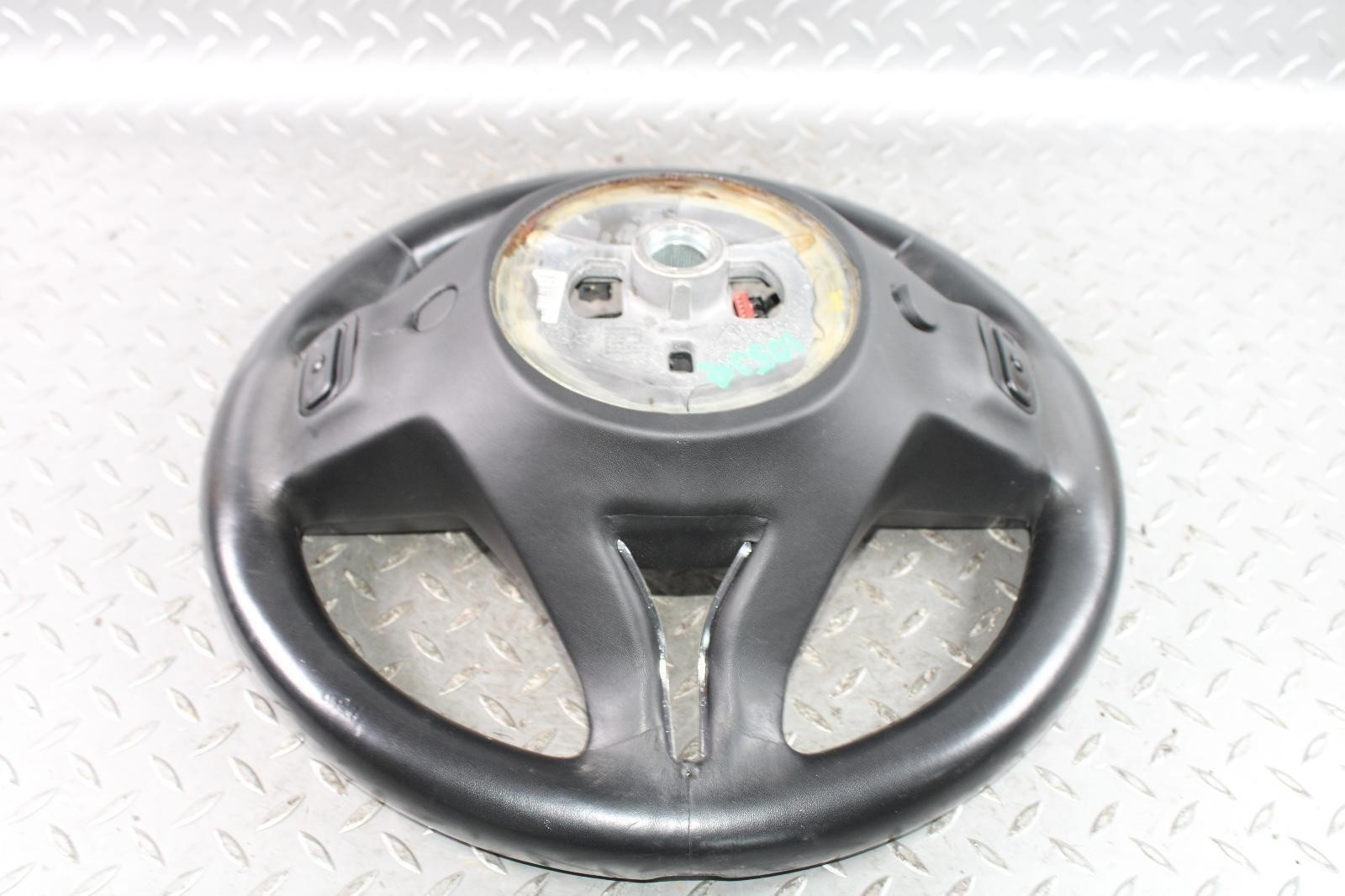 Maserati Ghibli 2014-2017 Steering wheel Black