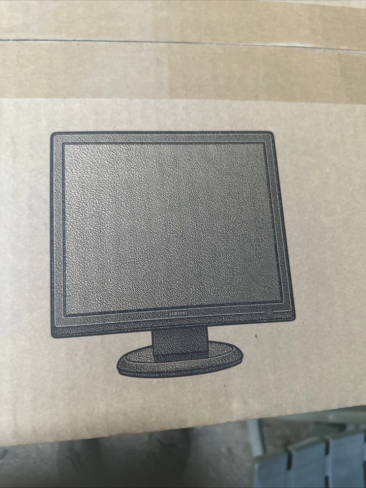 Samsung SyncMaster 17-inch Black LCD Monitor 731B - Image 2 of 4