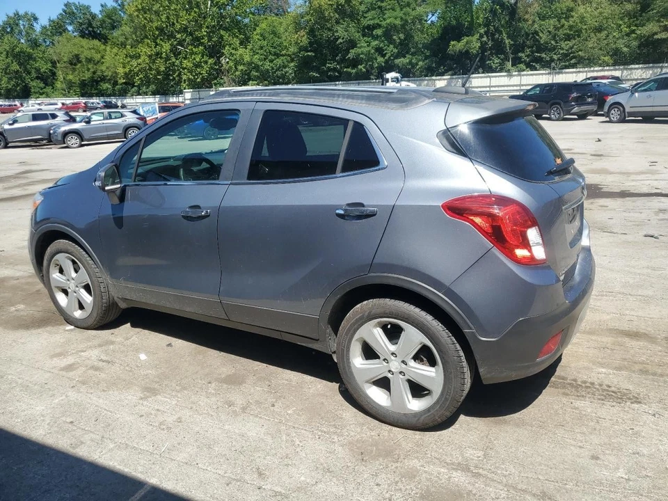 Used Rear Right Door Assembly Rear Side fits: 2015 Buick Encore electric Rear Ri - Изображение 4 из 4