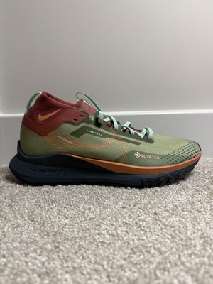 9.5 M - Nike React Pegasus Trail 4 GORE-TEX Alligator Orange Trance DJ7926-300