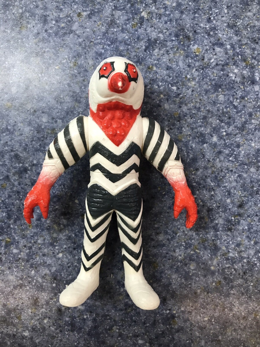 Alien Guts 1983 Ultraman Kaiju Ultra Monster Series Figure