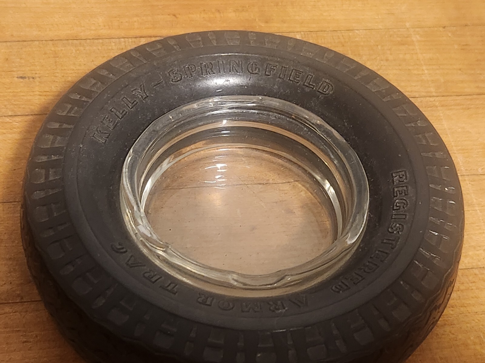 Lot of 3 tire ashtrays kelly Springfield,Bf goodrich Silvertown, Atlas