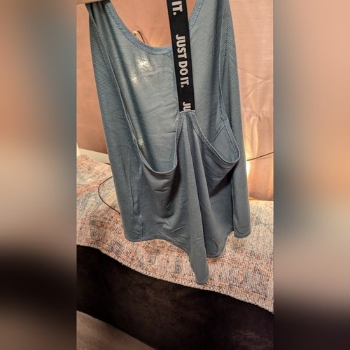 Nike Racerback Tank top gray size small with just do it straps on back - Picture 8 of 15
