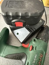 Bosch PSB 18 VE-2 cordless drill 18V / Battery faulty and charger. Working