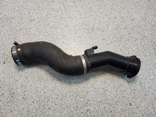 BMW F20 116i, Ladeluftleitung, 13717597588