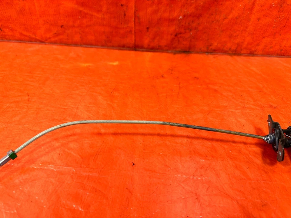 09-11 MAZDA RX8 RX-8 - КАБЕЛЬ АВАРИЙНОГО ТОРМОЗА - КРЕПИТСЯ К РУЧКЕ - OEM #303 - Изображение 3 из 4