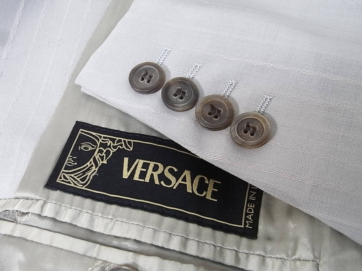 size50☆Extremely beautiful condition☆Versace Medu… - image 4