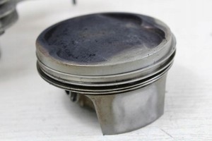 BMW R1100 RT 1340727 Zylinder Kolben 1 Stk