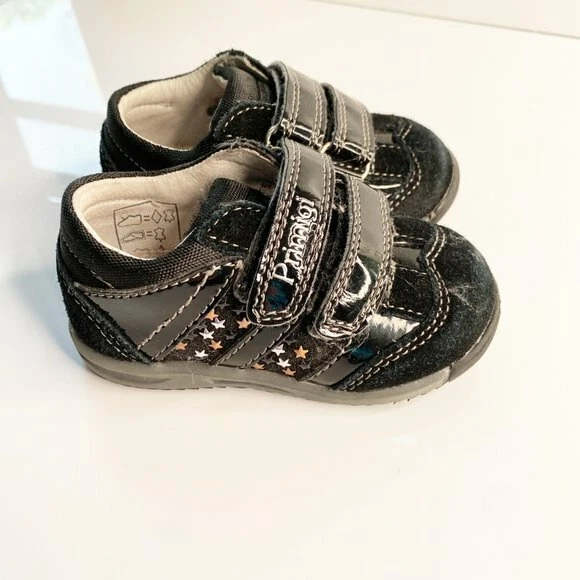 Tênis Primigi infantil preto alça dupla couro camurça tamanho 20 - Imagem 3 de 4