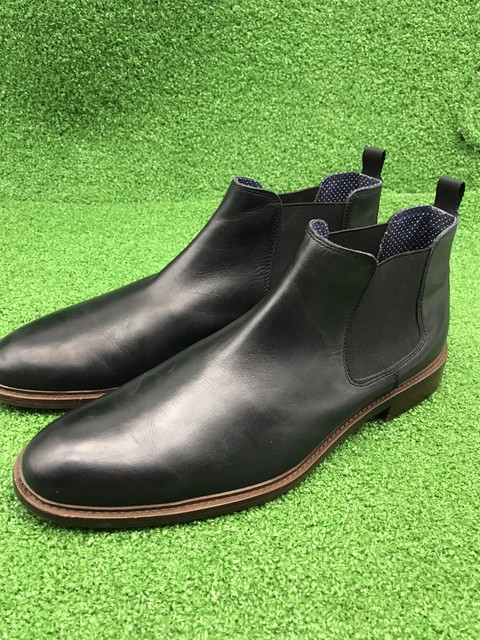 aston grey chukka boots