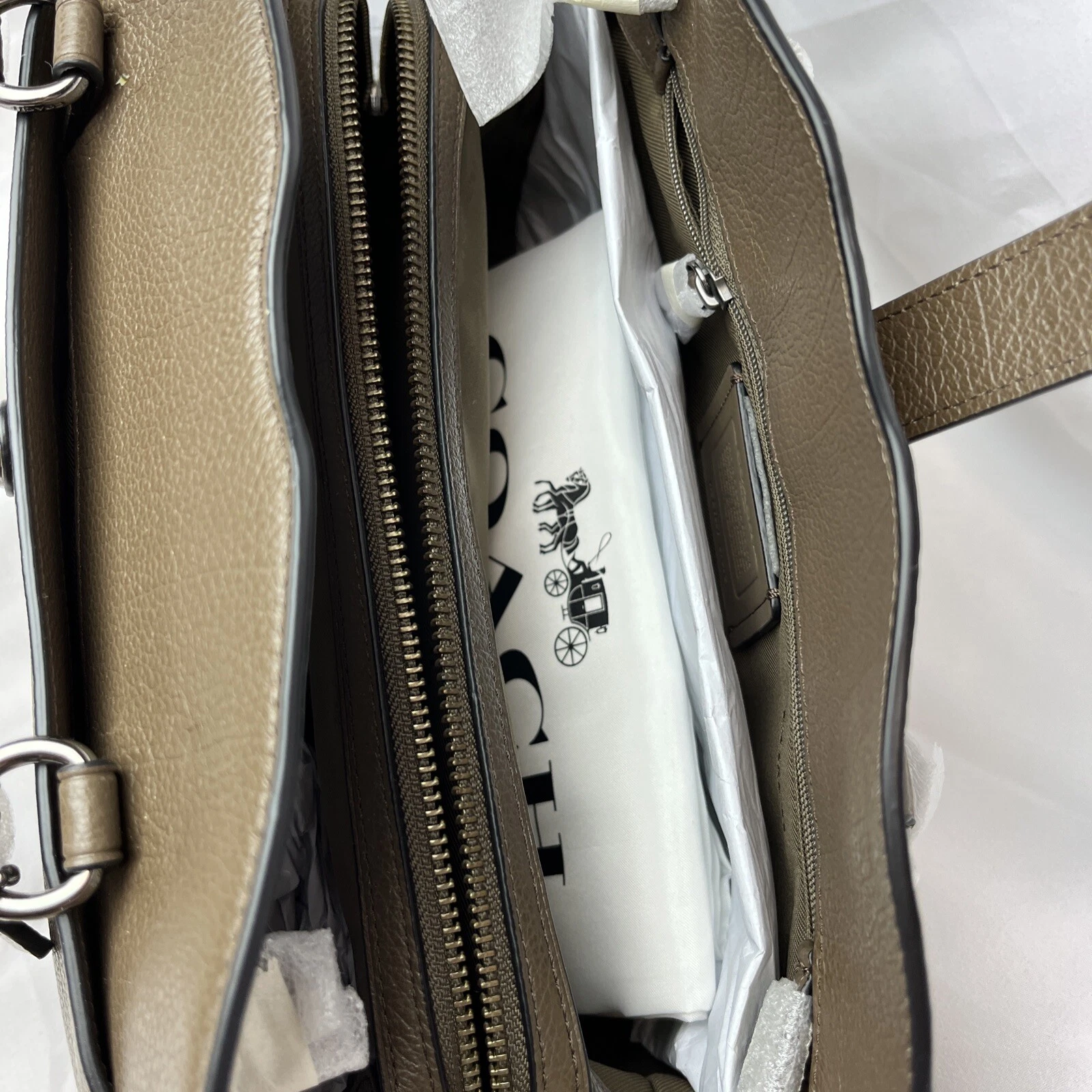 Borsa a tracolla Coach Mercer 30 grani nuova con etichette in pelle affaticamento