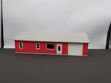 New! 1:64 Red Ranch House w/ interior, siding, moving door-Matt's Model Building