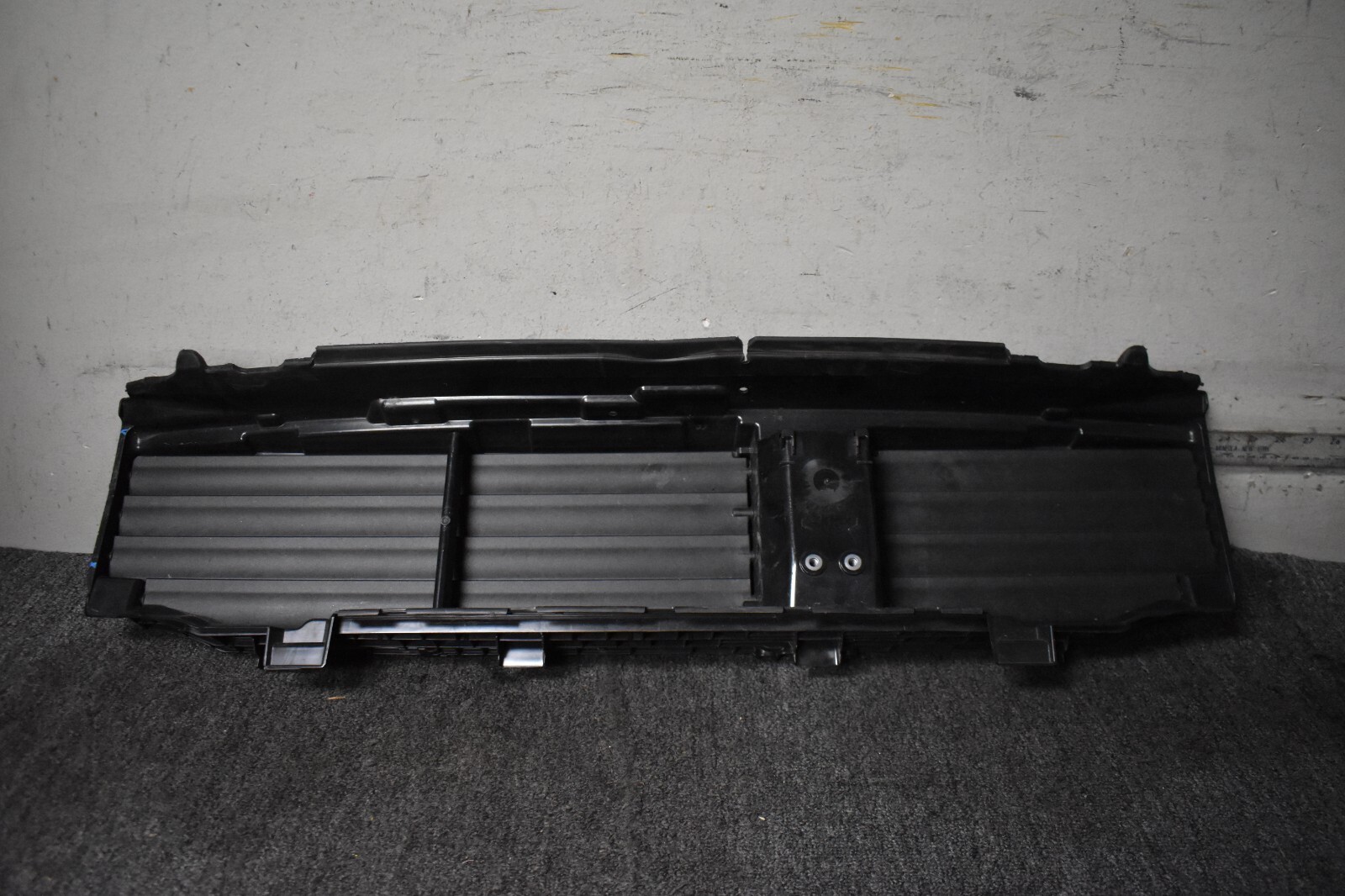 BMW 4 SERIES RADIATOR SHUTTER FACTORY OEM