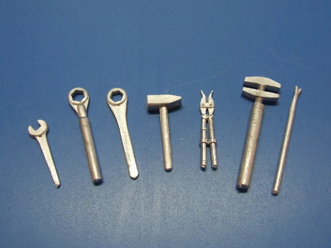 Deut. Bordwerkzeug, WK II, RC Panzer Zubehör,Maßstab 1:16