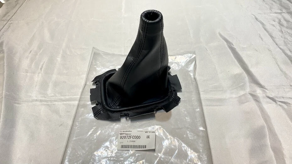 SUBARU  Genuine Impreza WRX GC8 Forester Shift Boot 92072FC000 New OEM JAPAN JDM - Image 2 of 4