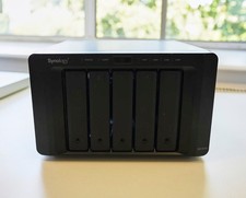 Synology DiskStation DS1515+ (5-Bay NAS - Diskless)