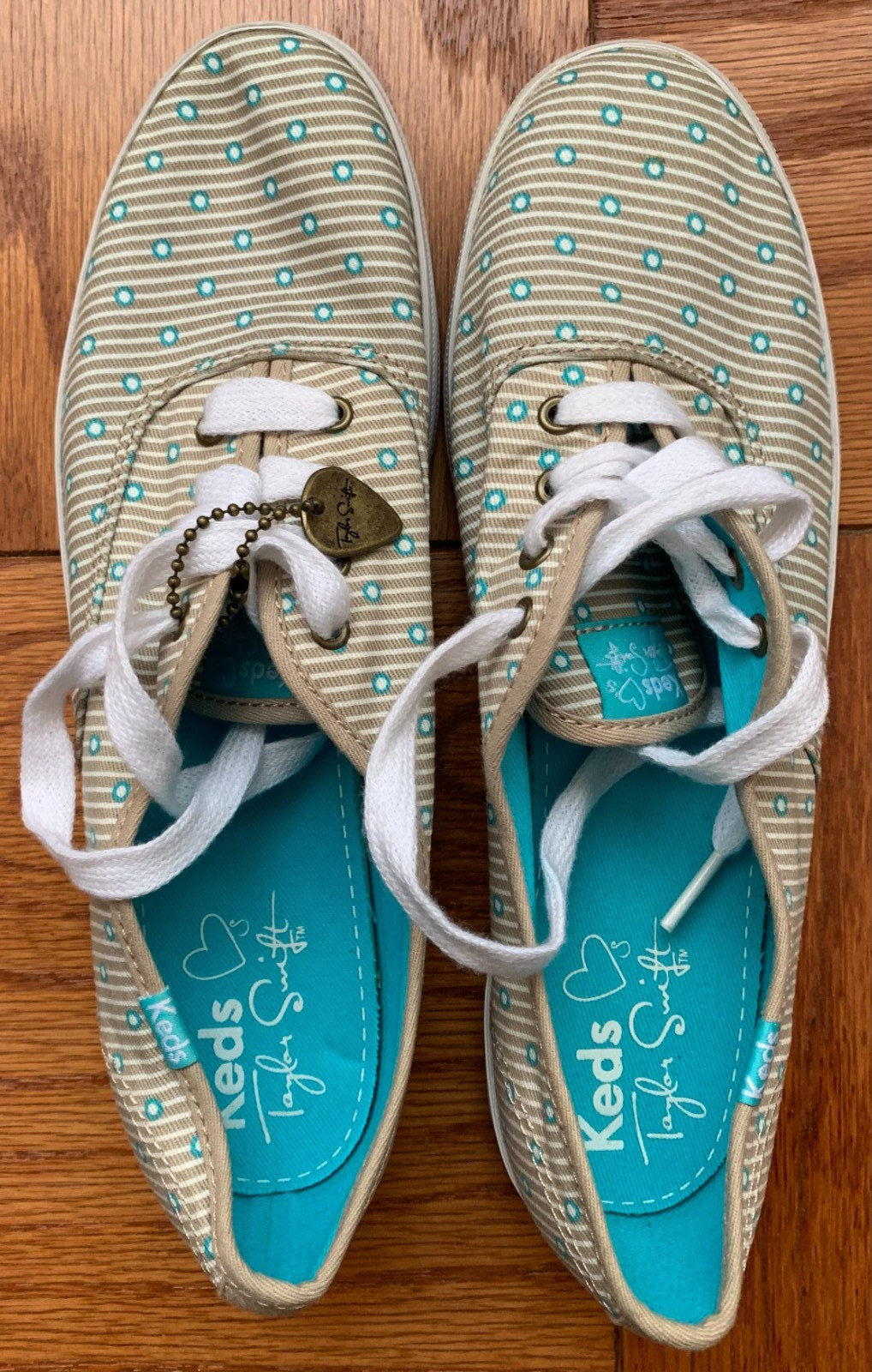 Seller photo, eBay